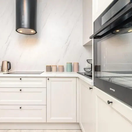 Harmonia Oliwska Premium By Renters Prestige Apartment