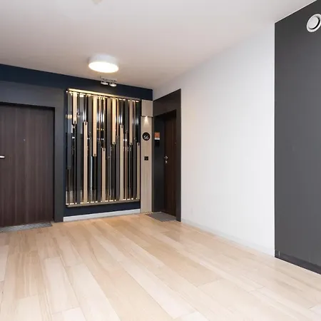 Harmonia Oliwska Premium By Renters Prestige *